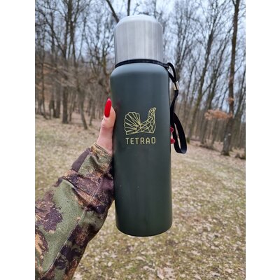 Termoska tetrao – zelená, 1000 ml - termoska_tetrao_stylova_fotka_
