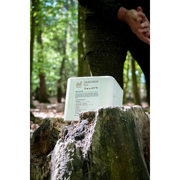 Soľná kocka TETRAO Pure 10 kg  2