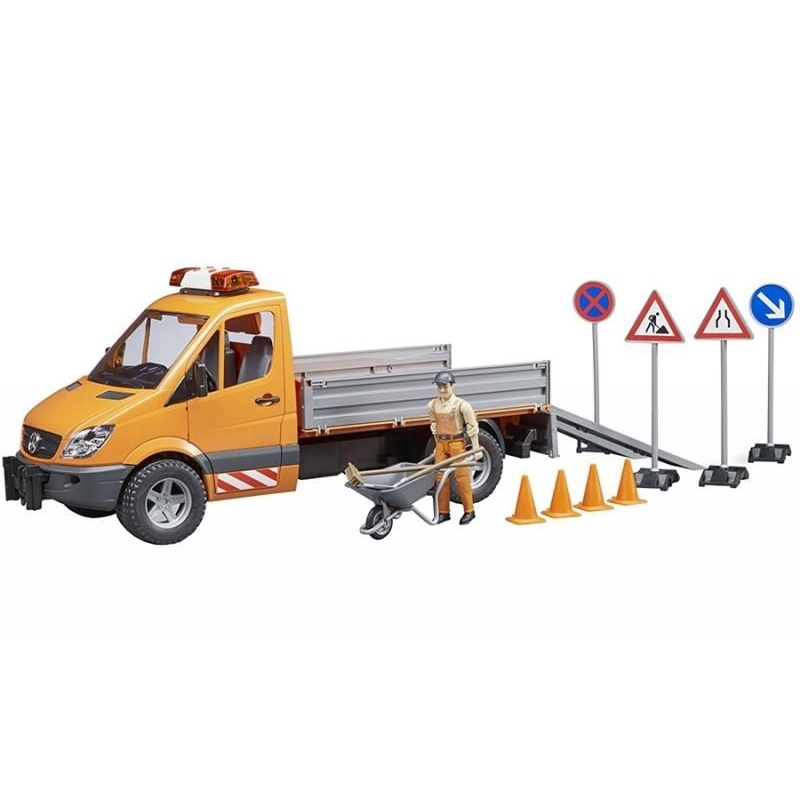 Mercedes Benz Sprinter s figúrkou a príslušenstvom BRUDER Mercedes Benz Sprinter s figúrkou a príslušenstvom BRUDER