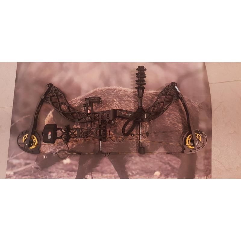 Lovecký kladkový luk Bowtech ICON Carbon - predvádzací 1 Lovecký kladkový luk Bowtech ICON Carbon - predvádzací 1